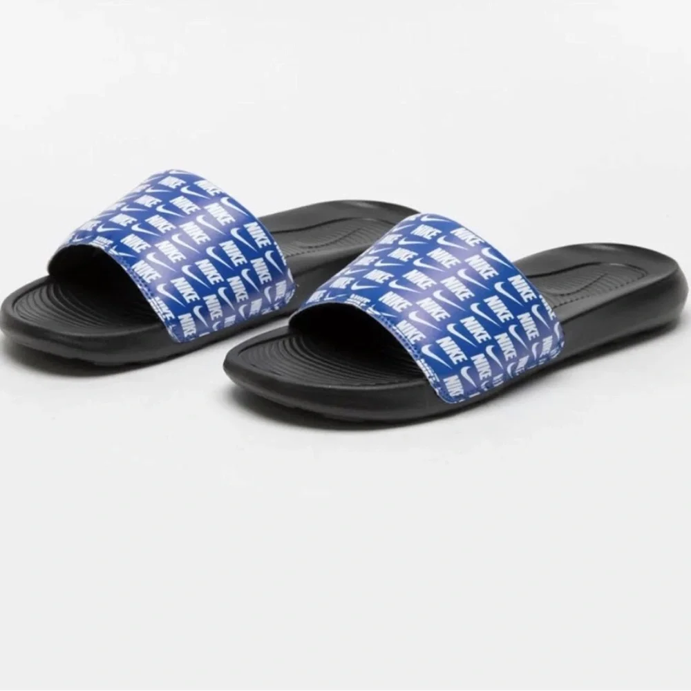 Nike Victory Slides